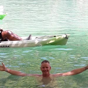 Meet your Posher, Samuel